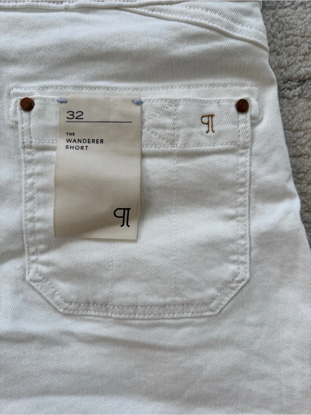 Anthropologie Pilcro The Wanderer White Shorts 32 NWT